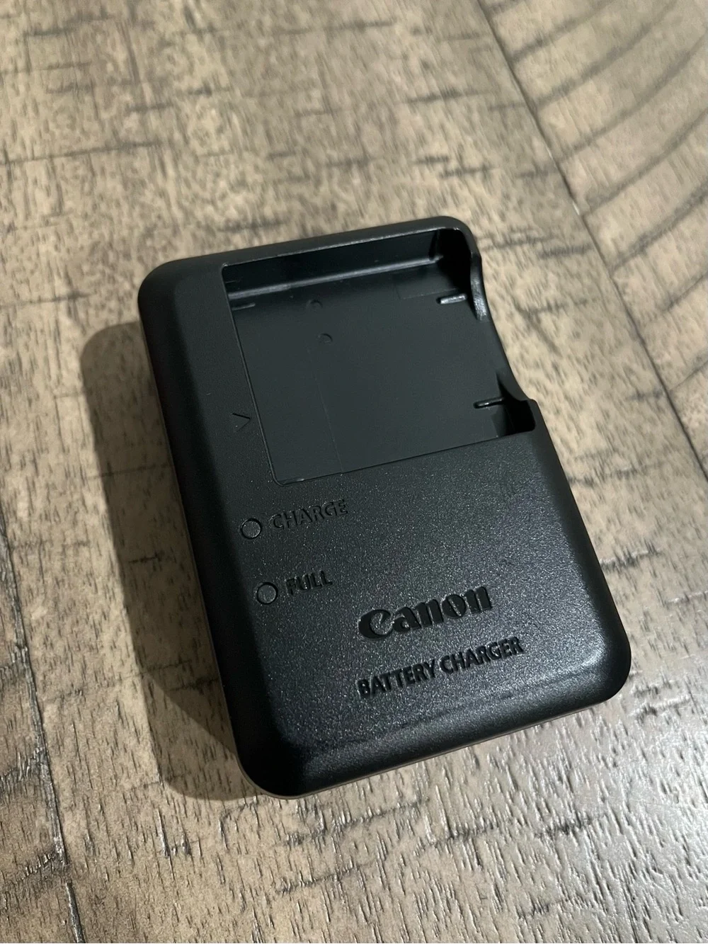 Genuine CB-2LA Battery Charger for CANON A3300 A3200 A3150 A3100 A3000 A2200 IS